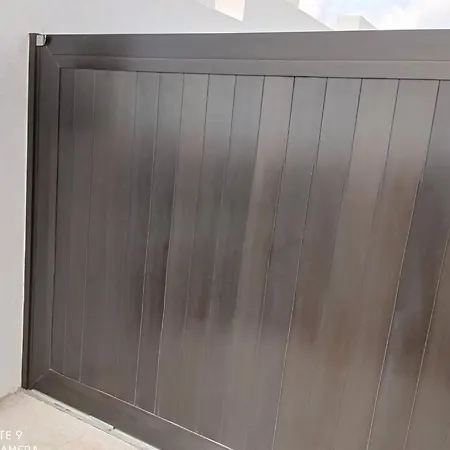 Precioso Con Terraza En