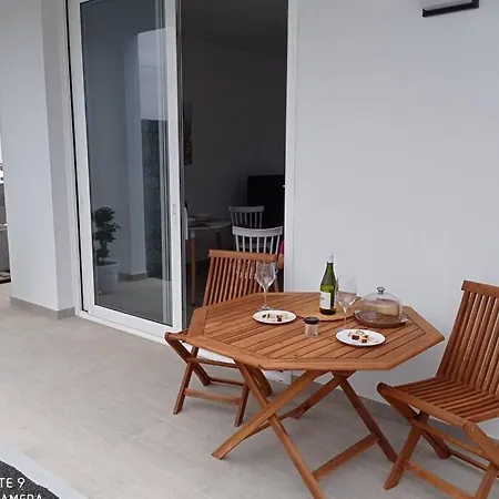 شقة Precioso Con Terraza En تيغيسي