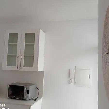 Precioso Con Terraza En